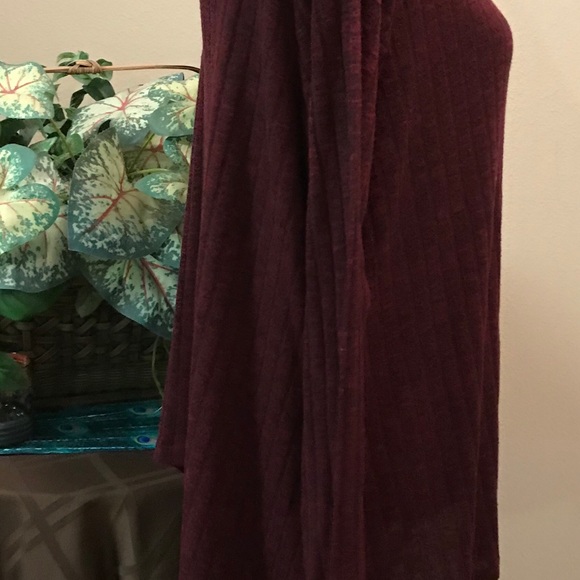 89th and Madison Crew Neck Sweater - Picture 3 of 6